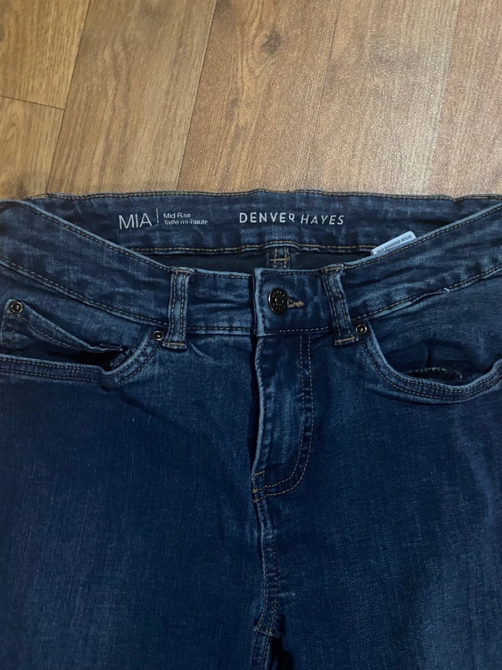 Women Denver Hayes Mia Mid Rise Jeans size 8x29